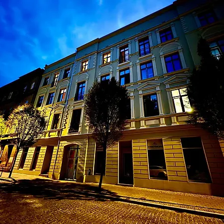 Host Rewolucji 23 Lägenhet